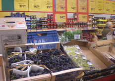 Uva da tavola presso il negozio Penny.