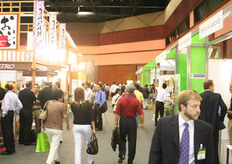 Verso gli stand dell'Asia Fruit Logistica.