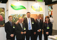 Staff Dalice /The Greenery.