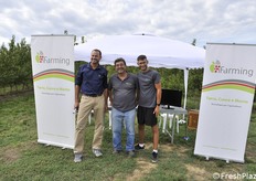 Da sinistra Matteo Ferrari (Fruitnet System), Massimo Noferini e Mattia Valdeburgo di iFarming