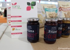 Linea di composte Cuor di frutta proposta dall'azienda agricola pugliese Sottolestelle.