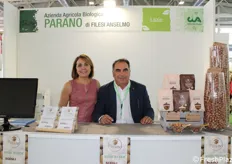 Anselmo Filesi, insieme ad Alessandra, dell'azienda agricola biologica Parano, specializzata in nocciole e che è alla prima partecipazione al Sana.