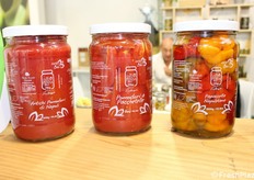 Sughi e prodotti sott'olio della linea Indispensabile.