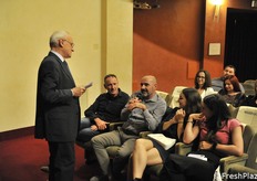 Massimo e Stefano Furiani e, a destra, le due figlie di Cristiana