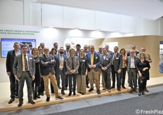 Foto di gruppo allo stand Guillin