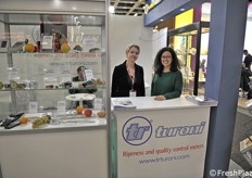 Ulrike Gawin e Sharon Bustamante di TR Turoni