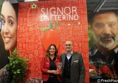 Monica Merusi e Mauro Ferrari, rispettivamente marketing lead vegetables e country commercial lead vegetables di Bayer Crop Science. A Cibus Connecting Italy, Bayer ha presentato per la prima volta il progetto "Signor Datterino".