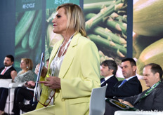 Madrina dell'inaugurazione, Simona Ventura.