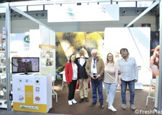 Allo stand del Consorzio dei produttori dell'Emilia Romagna: con Trentini e Panzacchi, Monia Rontini (Castel Del Rio), Linda Orlandini (Alto Reno), Giuseppe Pifferi (Valle del Senio) 