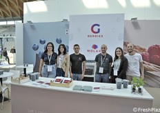 Parte del team di Molari e G Berries