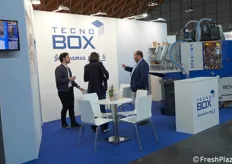 Stand della spagnola Tecnobox Electromecánica - produttori di macchine per la formatura di scatole di cartone.