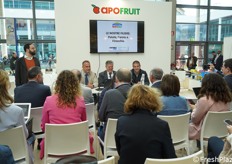 Presentazione alla stampa del Progetto Filiere di Apofruit.