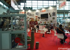 Stand SACMI - Macchine confezionatrici orizzontali in flowpack e verticali e macchine per il confezionamento secondario: formatrici scatole e vassoi, chiuditrici, macchine impilatrici e per inserimento sacchetti.