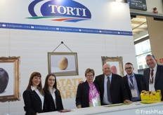 Il team aziendale che ha animato lo stand della Torti, specialista in patate da consumo, da seme e da industria, oltre che produttore e commerciante di altre referenze orticole.