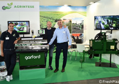 Da sinistra: Andrea Pattaro (Agrintese), Luca Marzocchi (responsabile Bauer, che produce sistemi di irrigazione - Serie Pivot 9000 e serie Semoventi Rainstar - rappresentata da Agrintese) e Marco Pattaro (Agrintese).