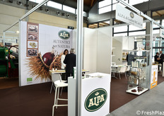 A.L.P.A. di Gualtieri M.C. & C, specializzati nella lavorazione e trasformazione della castagna, partendo dalla castagna fresca sterilizzata fino ai suoi trasformati (farina di castagna, castagne secche, crema di castagna...)