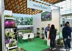 Stand Microplant.
