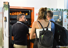 Dimostrazione allo stand Oranfresh.
