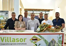 Foto di gruppo nello stand Villasor. Da sinistra: Mario Desogus, Simona Podda, Andrea Racis, il presidente Raffaele Corda, Paolo Tocco, Nicola Ena e Angelo Sciola.