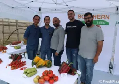 Lo staff Southern Seed e Progene Seed presente all'open day