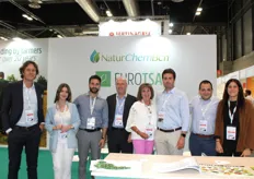 Il nutrito team di Euro TSA/NaturChem Bcn, specializzate in fertilizzanti liquidi e microgranulari.