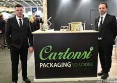 Cartonsi produce un'ampia gamma di imballaggi. Da sinistra: Antonio Cerqua e Giuseppe Monaco.
