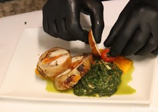 Coniglio farcito, tra gli altri ingredienti, con la carota di Ispica IGP