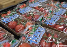 Pomodori confezionati con il marchio H2Orto