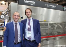 Daniel Paderni (Head of packaging development & innovation) e Marco Brenna (Head of equipment development&innovation) della G. Mondini. L'azienda ha portato in fiera TRAVE® Fresh, un'avanzata sigillatrice di vaschette, studiata su misura per l'industria dei prodotti ortofrutticoli.