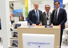 Giuseppe Pavan (vicepresidente di Fedagromercati), Valentino Di Pisa (presidente di Fedagromercati-Confcommercio) e Aurelio Baccini (vicepresidente di Fedagromercati).
