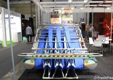 Raccoglitrice di lattughe della Ortomec. 