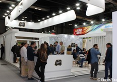 Super affollato lo stand Orsero.