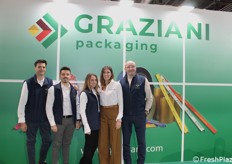 Dopo una giornata piena, il team della Graziani Packaging ci regala un sorriso.
