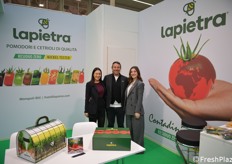 Azienda Lapietra: Alisia, Giuseppe e Alessia Lapietra