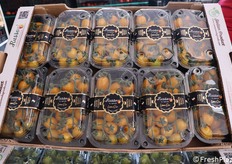 Padellone di datterini gialli