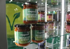 Ragood, ragù plant-based all'ortolana, ricco di verdure miste come peperoni, zucchine, melanzane e cipolle.