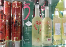 Fragoline e Melannurca protagonista anche di liquori, certificati V-Label Vegan. 