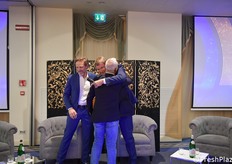 Un abbraccio con Renzo Piraccini, 'mente' di Almaverde 25 anni fa