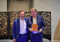 Stanislao Fabbrino, presidente di Fruttagel e vice presidente di Almaverde Bio insieme a Renzo Piraccini (primo presidente di Almaverde Bio)