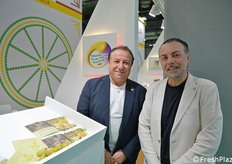 Gianni Raniolo, presidente del Consorzio di Promozione e Tutela dell'uva da tavola di Mazzarrone IGP, e Salvatore Consoli, presidente dell'Organizzazione di produttori Opens.