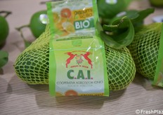 La Cooperativa, situata in provincia di Messina, in Sicilia, è un punto di riferimento per la produzione di limoni.