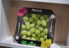 L'uva da tavola è l'articolo principale. Mielosà è il marchio nato per valorizzare il prodotto di qualità extra.