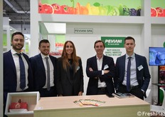 I referenti della ditta Peviani presenti allo stand