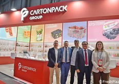 Una piccola rappresentanza del Gruppo Cartonpack.