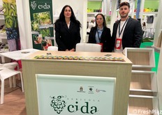 Francesca Volpato, Rosi Catalano e Gianpalmo Gabriele Spronati di Agricola Ci.da