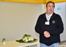 Il genetista Luca Pallottini ha evidenziato nel finocchio un esempio di eccellenza, dove il miglioramento genetico, grazie alla scoperta della maschio-sterilità, ha aumentato rese e uniformità del 20-30% in 40 anni.