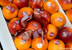 Cassetta di arance della varietà Lemso dell’azienda Arance Speciale.