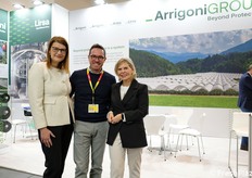Un nuovo logo per Arrigoni, a rappresentare le società consociate Arrigoni France, Artes e Lirsa. Presso il rinnovato stand ArrigoniGroup troviamo Milena Poledica, Giuseppe Netti e Patrizia Giuliani. Con la sua storia di successo lunga 60 anni, Arrigoni è leader internazionale nelle applicazioni tessili tecniche e sviluppa soluzioni avanzate per l'agricoltura, contribuendo alla protezione delle colture, al risparmio idrico, alla riduzione dei fitofarmaci e alla massima durabilità dei prodotti.