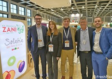 Il team di Granfrutta Zani: Antonio, Giulia e Sandro Zani, Enrico Silighini