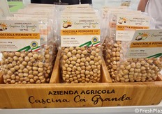 L'azienda produce anche Nocciole Piemonte IGP.